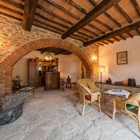 Casale Rosennano Landhaus Siena
